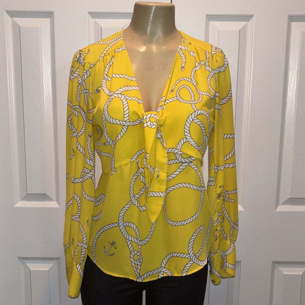 CAbi #5707 Mia Reef Knot Sunny Ropes Yellow
Slim Long Sleeve Blouse - Picture 3 of 6